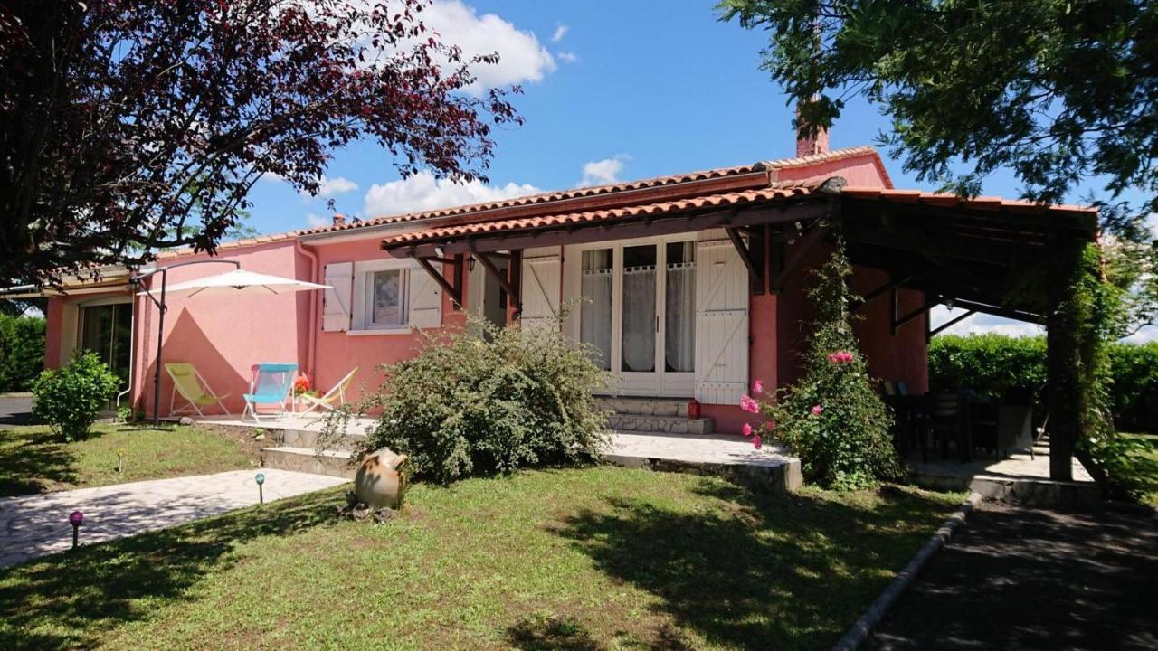 Gite De La Meronne Vindelle Buitenkant foto